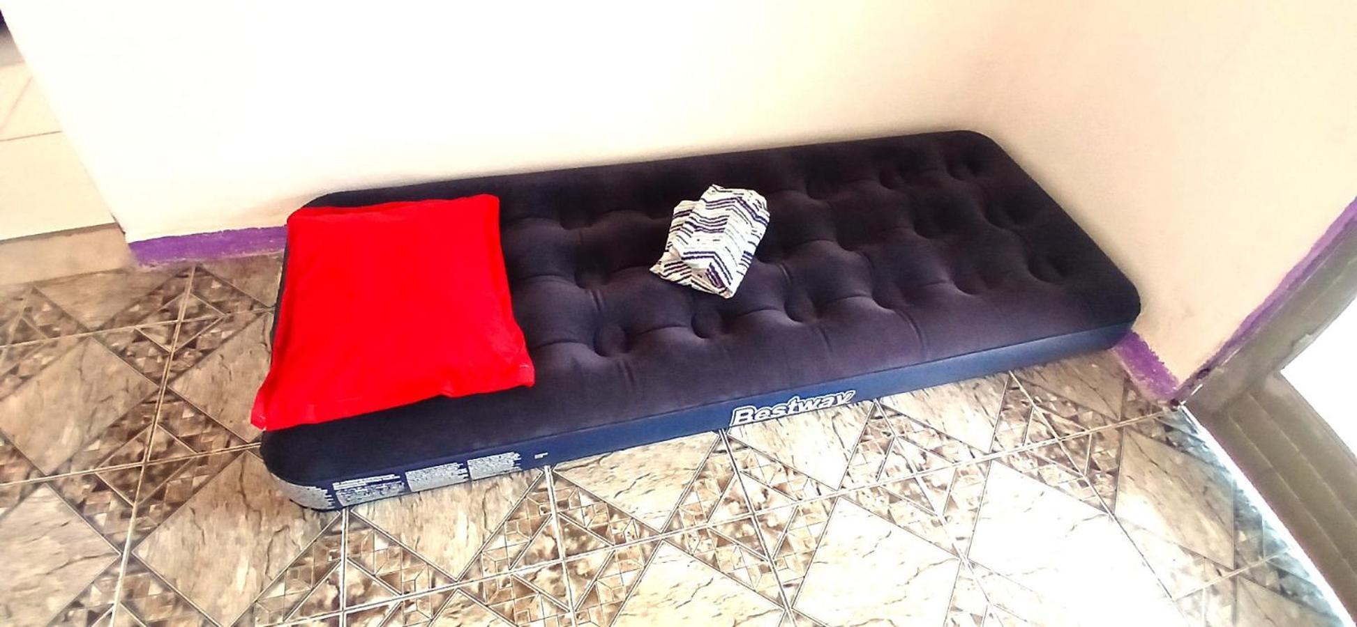 Casario With Terrace Kitchen!Workation Private Entire House For Rent!Monthly Weekly 1 Or 2 People Ok!Gas!Supermarket!Fiber Internet!Rapidbrt Metro2 Station!Nomadremotework!Big Reduction For Over 21 Or 28 Days!Only 1 Ride To City Center Beach Rio de Janeiro