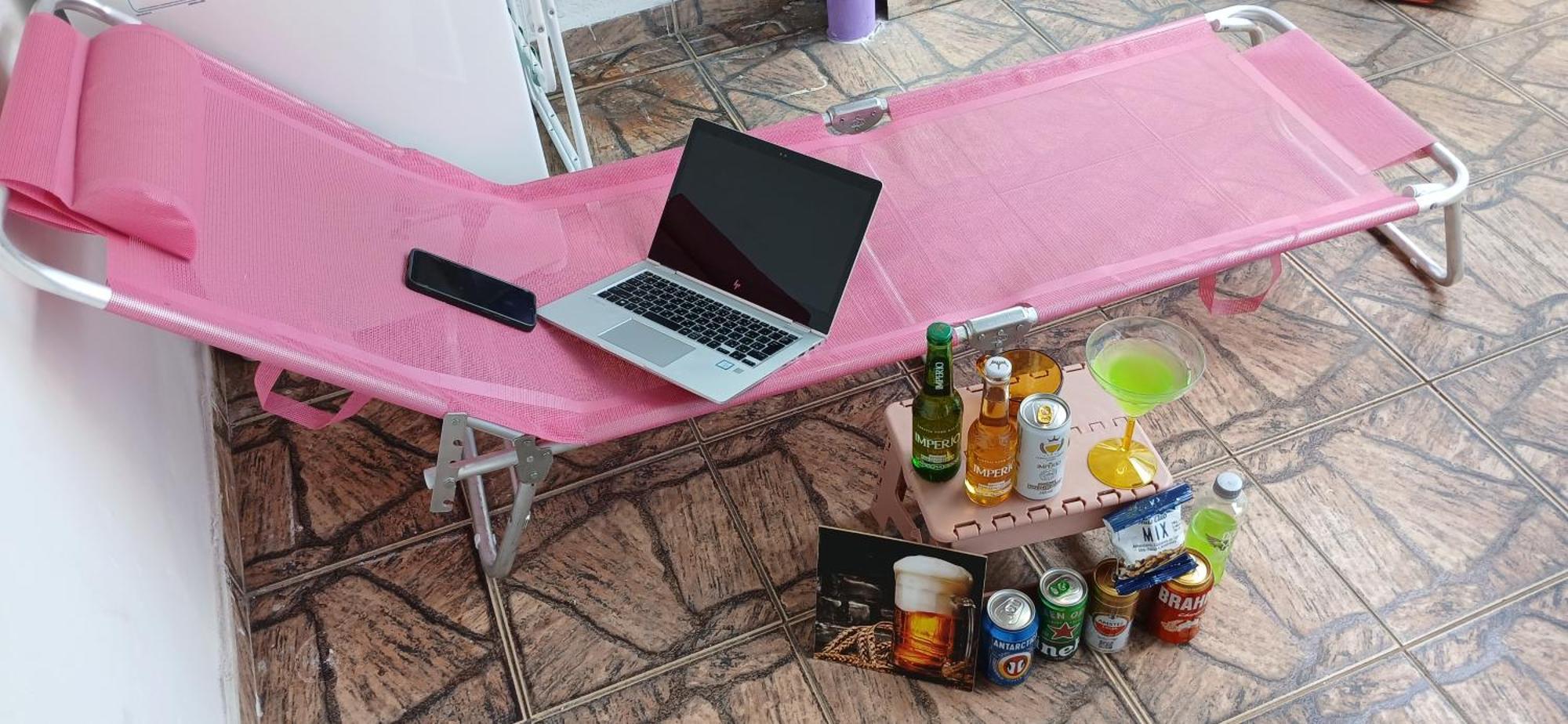 Casario With Terrace Kitchen!Workation Private Entire House For Rent!Monthly Weekly 1 Or 2 People Ok!Gas!Supermarket!Fiber Internet!Rapidbrt Metro2 Station!Nomadremotework!Big Reduction For Over 21 Or 28 Days!Only 1 Ride To City Center Beach Holiday home Rio de Janeiro