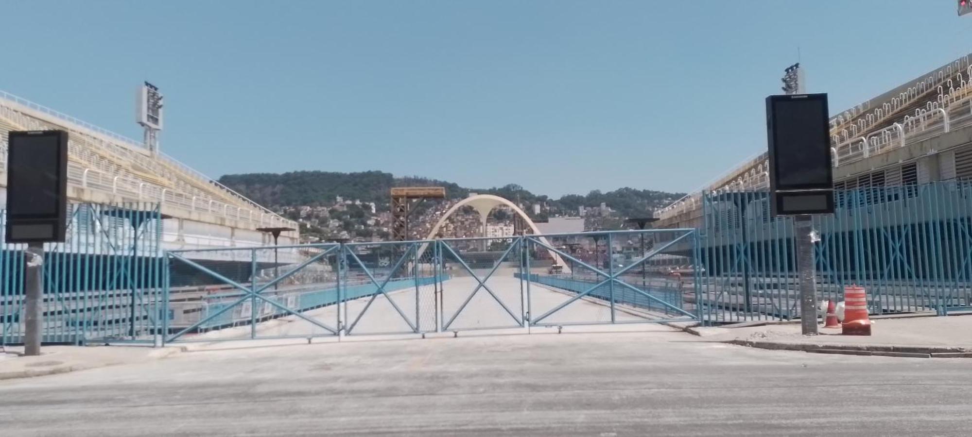 Casario With Terrace Kitchen!Workation Private Entire House For Rent!Monthly Weekly 1 Or 2 People Ok!Gas!Supermarket!Fiber Internet!Rapidbrt Metro2 Station!Nomadremotework!Big Reduction For Over 21 Or 28 Days!Only 1 Ride To City Center Beach *