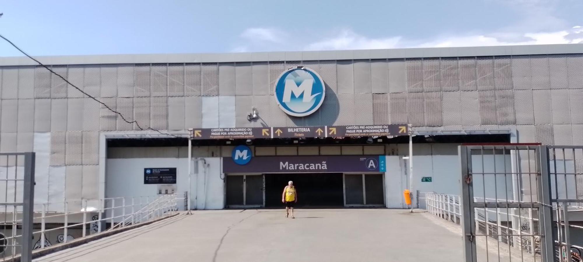 Casario With Terrace Kitchen!Workation Private Entire House For Rent!Monthly Weekly 1 Or 2 People Ok!Gas!Supermarket!Fiber Internet!Rapidbrt Metro2 Station!Nomadremotework!Big Reduction For Over 21 Or 28 Days!Only 1 Ride To City Center Beach * Rio de Janeiro