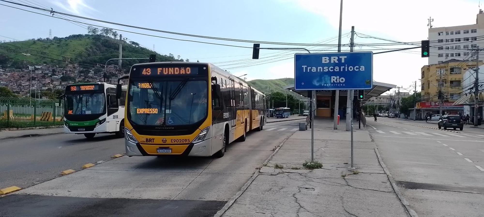 Holiday home Casario With Terrace Kitchen!Workation Private Entire House For Rent!Monthly Weekly 1 Or 2 People Ok!Gas!Supermarket!Fiber Internet!Rapidbrt Metro2 Station!Nomadremotework!Big Reduction For Over 21 Or 28 Days!Only 1 Ride To City Center Beach *
